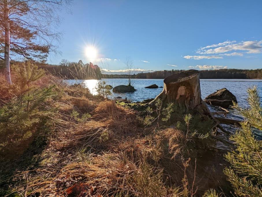 Beautiful And Cosy House Near The Lake オロフストロム エクステリア 写真