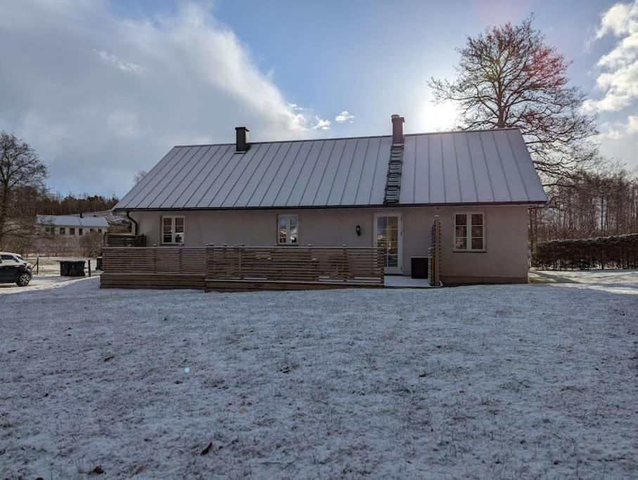 Beautiful And Cosy House Near The Lake オロフストロム エクステリア 写真